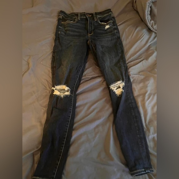 Size 6 American Eagle jeans, new without tags. - Picture 1 of 1